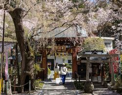 Temple Hotel Shimanobo Dış Mekan