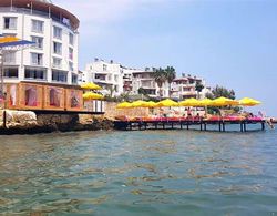 Tepe Hotel Beach Club Deniz