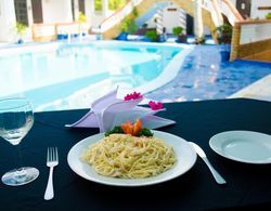 Hotel Thai Lanka Yerinde Yemek