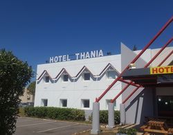 Hotel Thania Dış Mekan