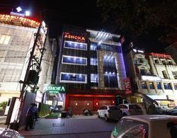 The Ashoka Hotel Dış Mekan