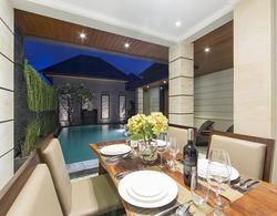 The Banyumas Suite Villa Legian Genel