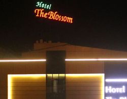 Hotel The Blossom Dış Mekan