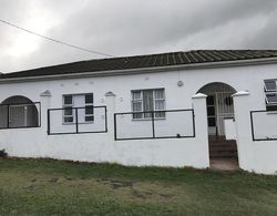 The Caxton Lodge at Quigney Dış Mekan