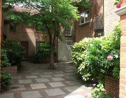 The Courtyard, Windsor, 2 Beds Dış Mekan