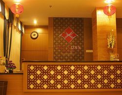 The Cube Hotel Yogyakarta Genel