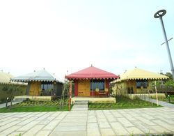 The Fern Seaside Luxurious Tent Resort Diu Dış Mekan