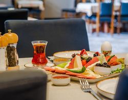 The Kailyn Hotels & Suites Ataşehir Yerinde Yemek