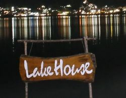 The Lake House Dış Mekan