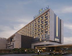 The Leela Ambience Convention Hotel Delhi Öne Çıkan Resim