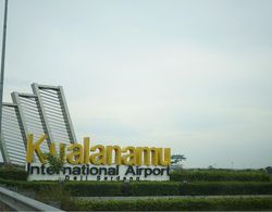 The Lively Hotel Kualanamu Airport Medan Dış Mekan