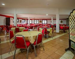 The Luke Hotel Nairobi Yeme / İçme
