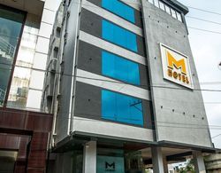 The M Hotel Raipur Dış Mekan