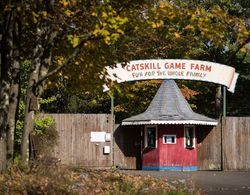 The Old Catskill Game Farm Inn Dış Mekan