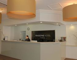 The Pensione Hotel Perth Lobi