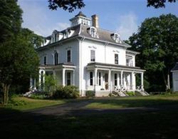 The Proctor Mansion Inn Genel