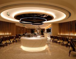 The Qube Hotel Shanghai Hongqiao Yeme / İçme