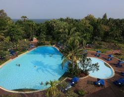 The Regent Cha Am Beach Resort Havuz