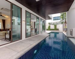 The Regent Private Pool Villa Phuket İç Mekan