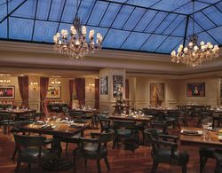 The Ritz-Carlton, New Orleans Yeme / İçme