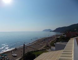 The Romance - Sun, Bright sky and Blue sea in Corfu - Greece Konum Öne Çıkanlar