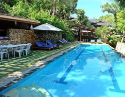 The Strand Boracay Resort Havuz