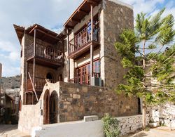 The Traditional HOMES of Crete Genel