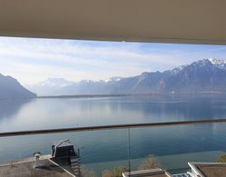 The View Montreux Oda Manzaraları