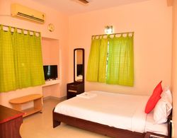 Hotel Theertha Park Oda