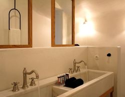 Thera Villas Banyo Tipleri