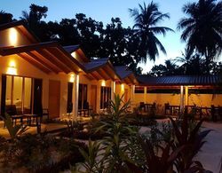 Thoddoo Beach Holiday Inn Öne Çıkan Resim