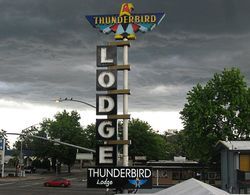 Thunderbird Lodge Genel