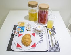 Tiburtina Royal Suites Kahvaltı