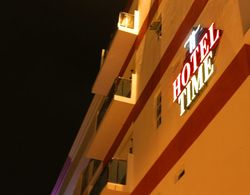Hotel Time Nilai Dış Mekan