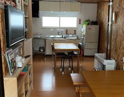Tomhouse Sapporo - Mixed Dormitory Oda Düzeni