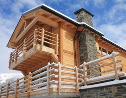 Top Chalet With Unobstructed Views in the Middle of the ski Resort of La Tzoumaz Dış Mekan