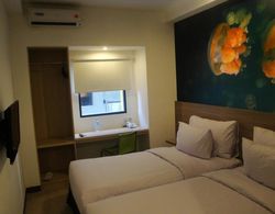 Top Hotel Manado by Gran Puri Genel