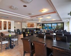 Toroni Blue Sea Hotel & Spa Kahvaltı
