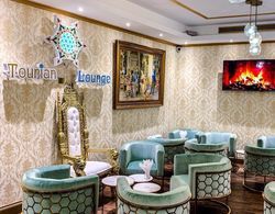 Tourian Lounge Hotel Genel