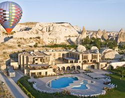 Tourist Hotels Resort Cappadocia Havuz