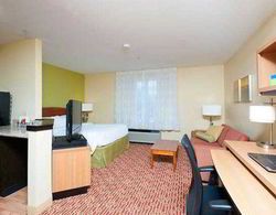 TownePlace Suites Bloomington Genel