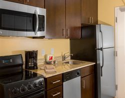 TownePlace Suites Buffalo Airport Genel