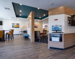 TownePlace Suites by Marriott Clinton Genel