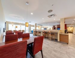 TownePlace Suites by Marriott Front Royal Kahvaltı