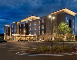 TownePlace Suites by Marriott Milwaukee Grafton Dış Mekan