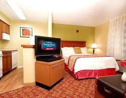 TownePlace Suites Springfield Genel
