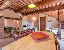 Traditional Holiday Home in Celle Sul Rigo With Pool Dış Mekan
