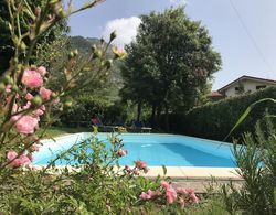 Traditional Tuscan Farmhouse in Lucca With Private Pool İç Mekan