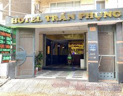 Tran Phung Hotel Dış Mekan