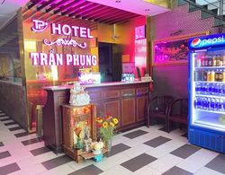 Tran Phung Hotel İç Mekan
